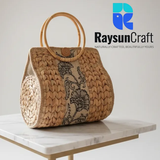 Natural & Stylish Women's Party Bag Made By Water Hyacinth  | RaysunCraft - Code: LB-075